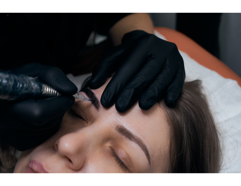 Formation de perfectionnement en microblading, à Lyon et Marseille