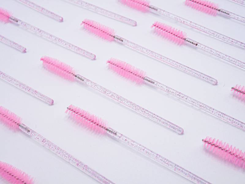 Goupillons pour professionnels de l'esthétique, boutique en ligne en Rhône Alpes et France entière