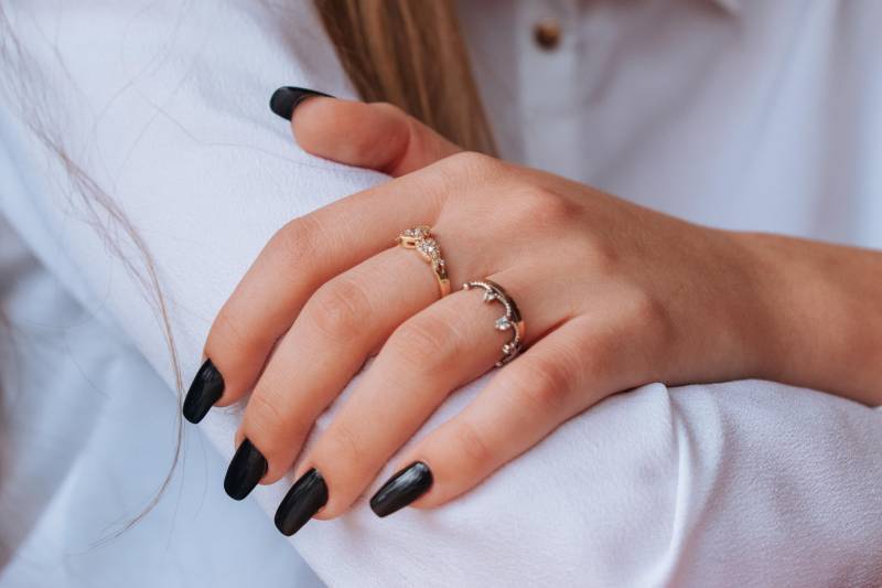 Modèle Pose d'ongles vernis semi permanent, sur Lyon et Marseille